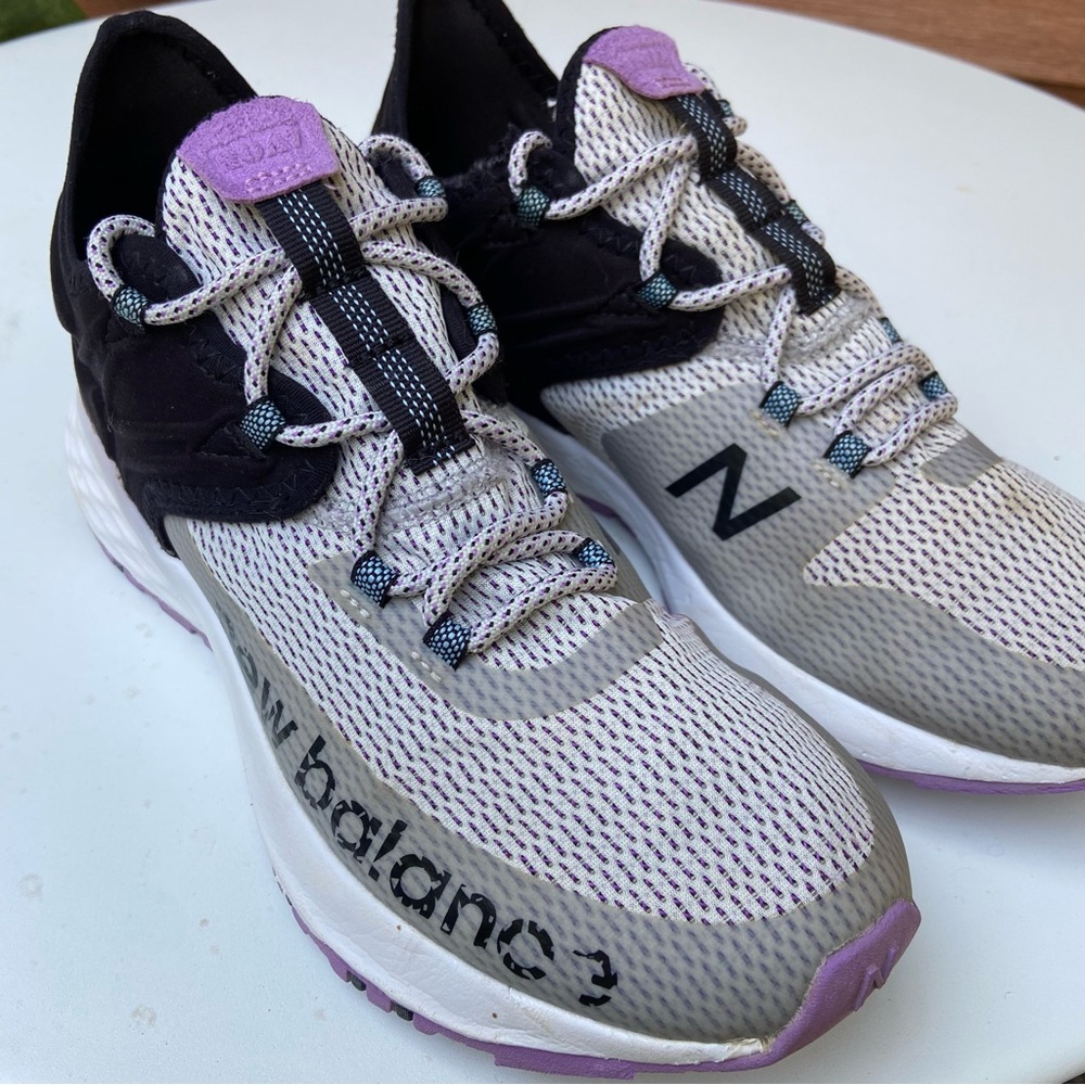 New Balance Fresh Foam Roav Gray Lavander Trail Running Shoes - Women’s Size 9.5
